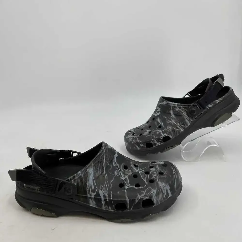 CROCS Black Classic Sandals | Size 10 for Every Occasion